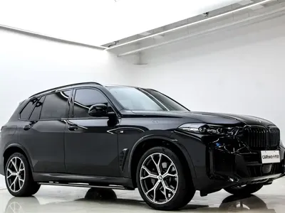 BMW X5 2024, 34600 км, за 419799 CNY