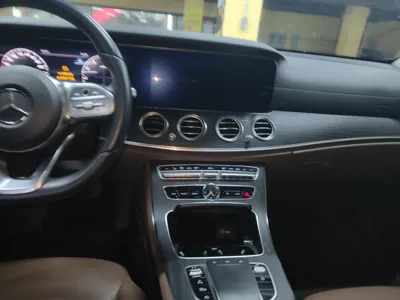 Mercedes-Benz E-Class 2019, 95500 км, за 195578.63 CNY - фото 16