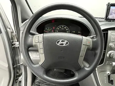 Hyundai Starex 2015, 137064 км, за 9000000 KRW - фото 11