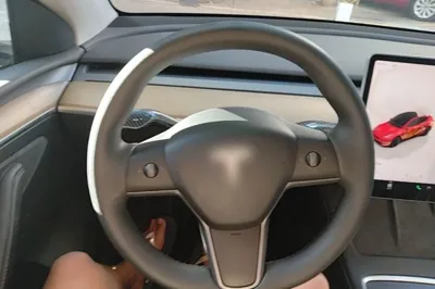 Tesla Model Y 2022, 115600 км, за 155773.75 CNY - фото 18