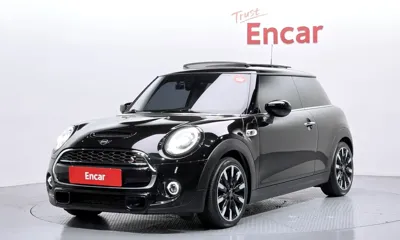 MINI Cooper · 2020 год