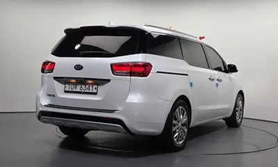 Kia Canival 2017, 91952 км, за 13990000 KRW - фото 2