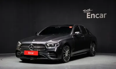 Mercedes-Benz E-Class · 2023 год