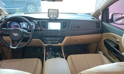 Kia Canival 2020, 100000 км, за 21000000 KRW - фото 6