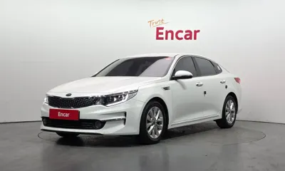 Kia K5 · 2016 год