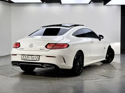 Mercedes-Benz C-Class 2019, 128673 км, за 20500000 KRW