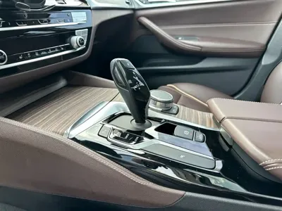 BMW 5 Series 2020, 76000 км, за 172500 CNY - фото 15