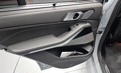 BMW X5 2025, 10976 км, за 114900000 KRW - фото 25