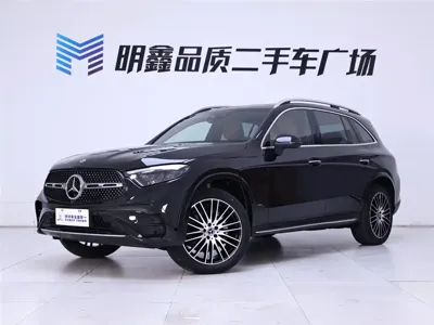 Mercedes-Benz GLC 2024, 13300 км, за 293000 CNY