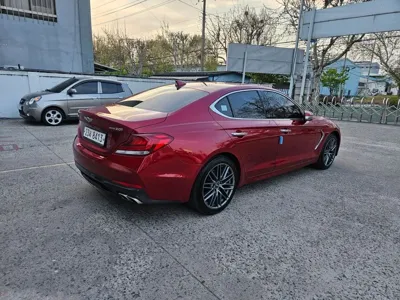 Genesis G70 2018, 135319 км, за 15500000 KRW
