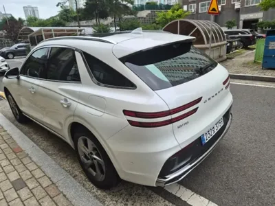 Genesis GV70 2025, 5681 км, за 47890000 KRW