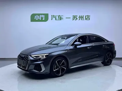 Audi A3 · 2021 год