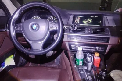 BMW 5 Series 2017, 97600 км, за 104525.58 CNY - фото 9