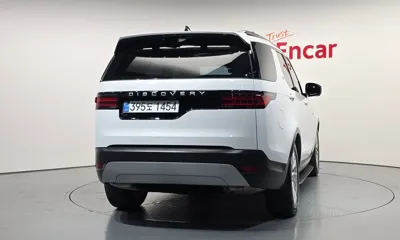 Land Rover Discovery 2024, 15264 км, за 63500000 KRW