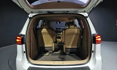 Kia Canival 2019, 223720 км, за 9390000 KRW - фото 20