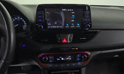 Hyundai i30 2018, 120678 км, за 8900000 KRW - фото 15