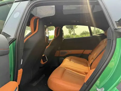 Xiaomi 小米YU7 2025, 21000 км, за 239800 CNY - фото 6