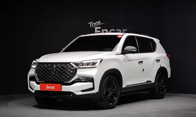 KG_Mobility_Ssangyong Rexton · 2023 год