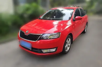 Skoda Rapid Spaceback · 2016 год