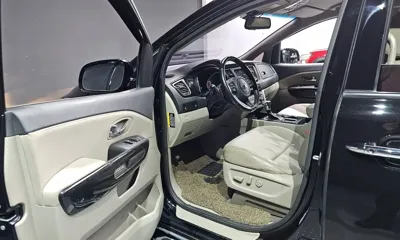 Kia Canival 2019, 78694 км, за 14500000 KRW - фото 10