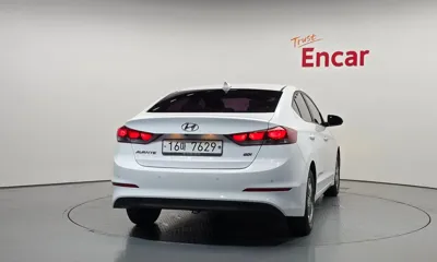 Hyundai Avante 2017, 93435 км, за 10700000 KRW - фото 4