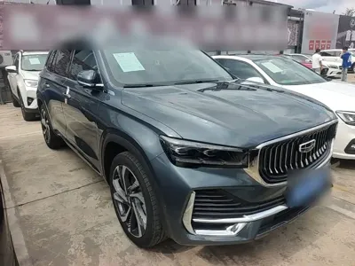 Geely Xingyue L 2022, 42400 км, за 86300 CNY