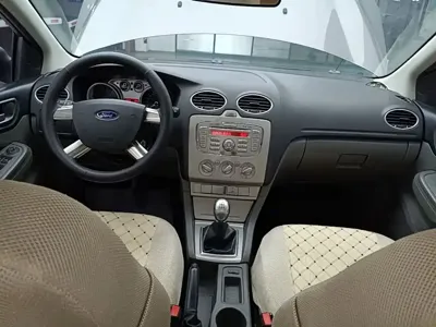 Ford Focus 2015, 149200 км, за 12200 CNY - фото 10