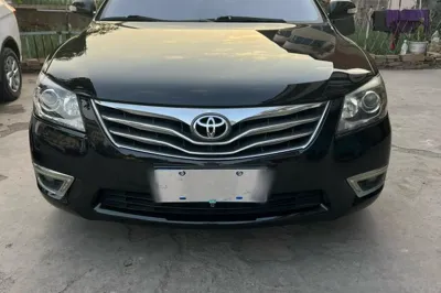 Toyota Camry 2013, 73900 км, за 61528.42 CNY