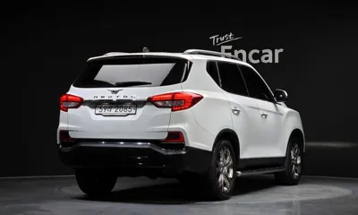 KG_Mobility_Ssangyong Rexton 2018, 161447 км, за 11990000 KRW