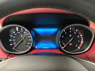 Maserati Levante 2017, 96000 км, за 188000 CNY - фото 8