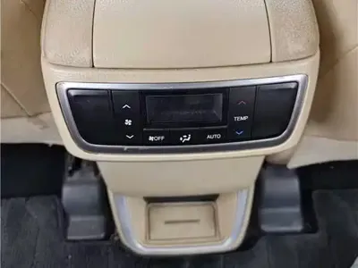 Toyota Highlander 2016, 120000 км, за 88800 CNY - фото 9