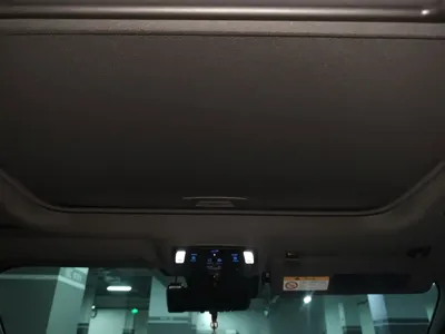 Toyota Sienna 2022, 73400 км, за 226500 CNY - фото 9