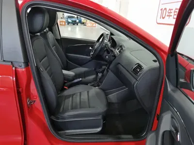 Volkswagen Polo 2018, 22100 км, за 37800 CNY - фото 23