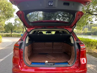 Geely Emgrand X7 Sport 2018, 66300 км, за 46076.64 CNY - фото 17