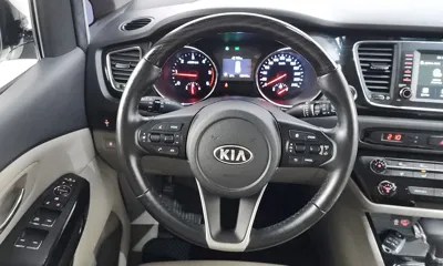 Kia Canival 2019, 155419 км, за 11800000 KRW - фото 14