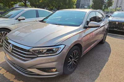 Volkswagen Sagitar · 2020 год