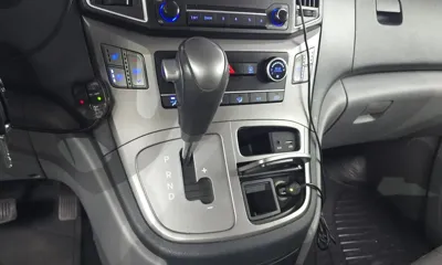 Hyundai Starex 2018, 132818 км, за 14200000 KRW - фото 9