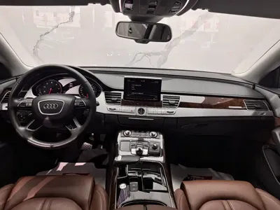 Audi A8 2015, 135000 км, за 138000 CNY - фото 9