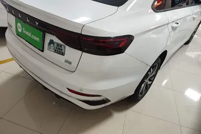 Geely Auto Emgrand 2025, 17400 км, за 64335.98 CNY - фото 9