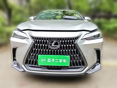 Lexus NX 2023, 13500 км, за 195334.42 CNY