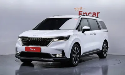 Kia Canival · 2023 год