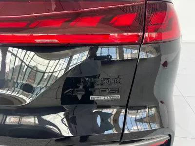 Audi Q6 2025, 5300 км, за 368000 CNY - фото 10