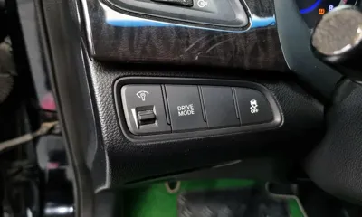Hyundai Grandeur 2015, 428070 км, за 4500000 KRW - фото 19