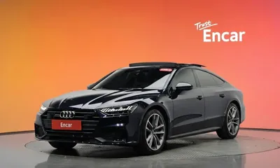 Audi A7 · 2022 год