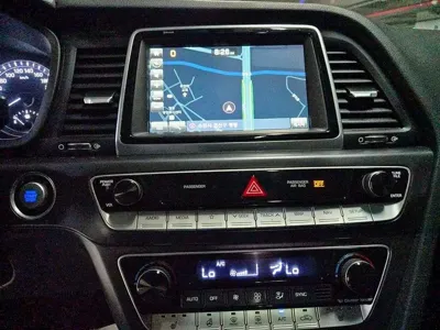 Hyundai Sonata 2018, 115801 км, за 9500000 KRW - фото 12