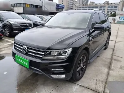 Volkswagen Tiguan L 2019, 73700 км, за 70800 CNY