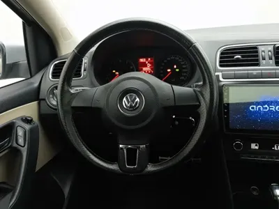 Volkswagen Polo 2013, 106900 км, за 20800 CNY - фото 11
