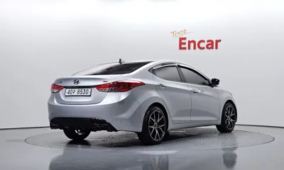 Hyundai Avante 2013, 168483 км, за 3990000 KRW