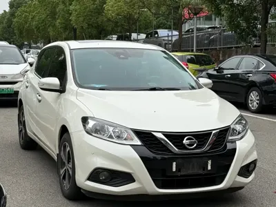 Nissan Tiida 2016, 91000 км, за 31000 CNY