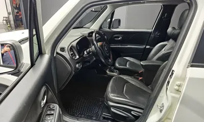 Jeep Renegade 2019, 96661 км, за 10900000 KRW - фото 10